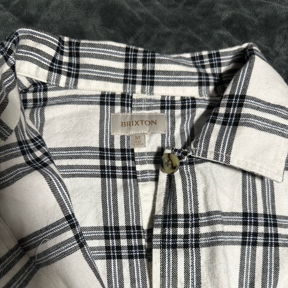 Plaid button up shirt - Picture 2 of 2